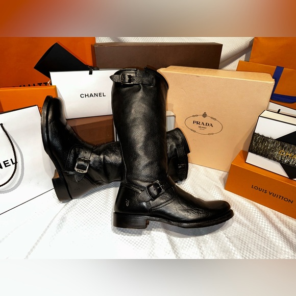 Frye Tall Black Leather Boots. Size 10 - Picture 2 of 13
